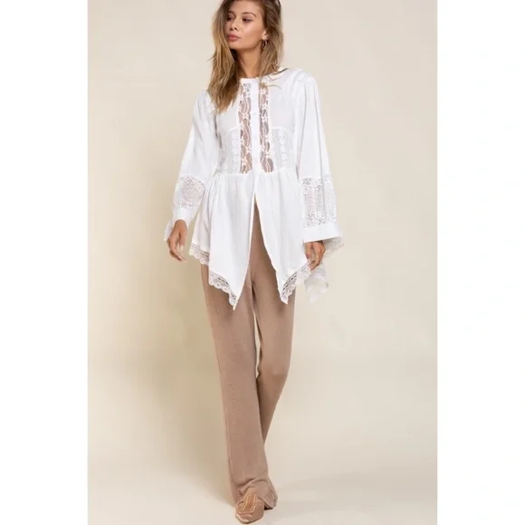 POL Off White Cotton & Lace Long Sleeve Unbalanced Hem Button Down Shirt - Picture 2 of 10